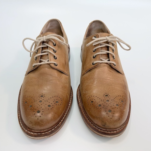 House of Hounds Dean Oxford, Tan - Picture 1 of 5